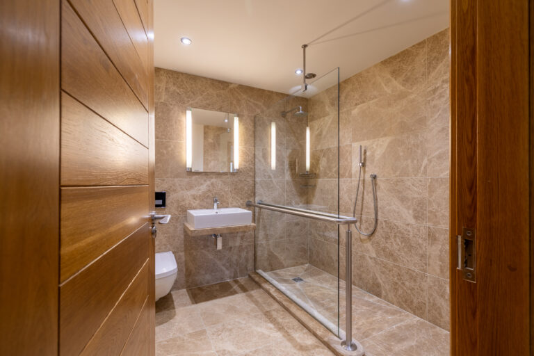WET ROOM