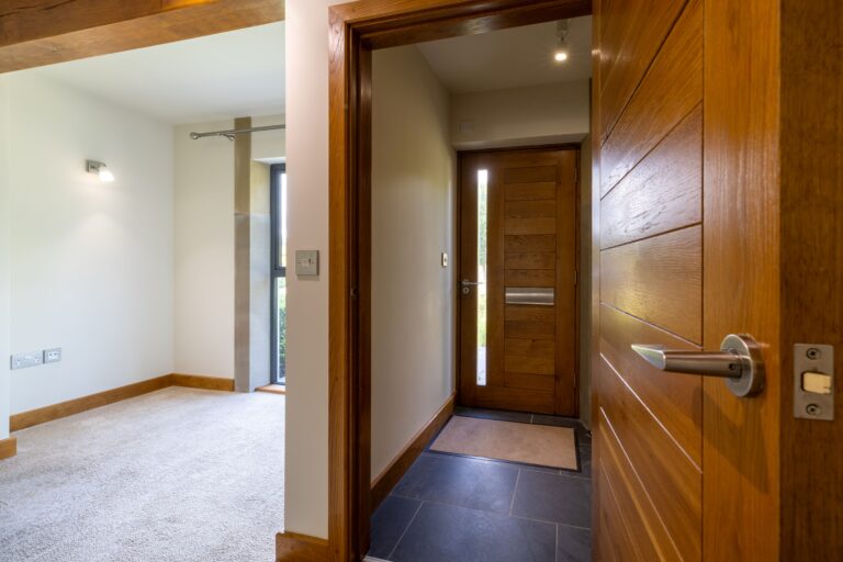 ENTRANCE PORCH