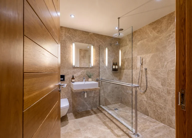 WET ROOM